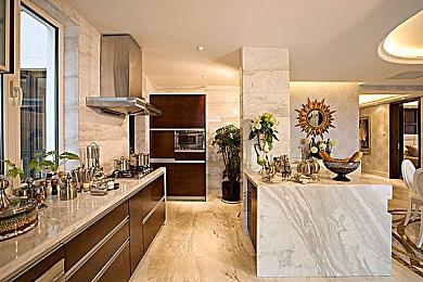 《赛博朋克2077》高清重制MOD公布 对比视频欣赏